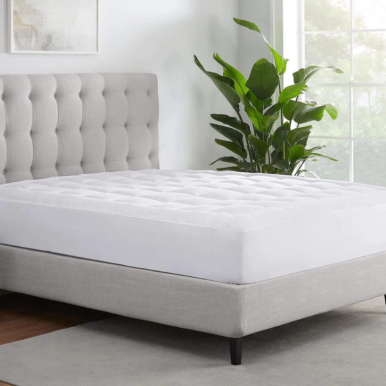 Serta ComfortSure Queen Mattress Cover, Fitted Pillow Top Mattress Pad, Super Soft and Breathable Quilted Cotton Protector with 18" Elastic Deep Pockets for Secure Fit, White