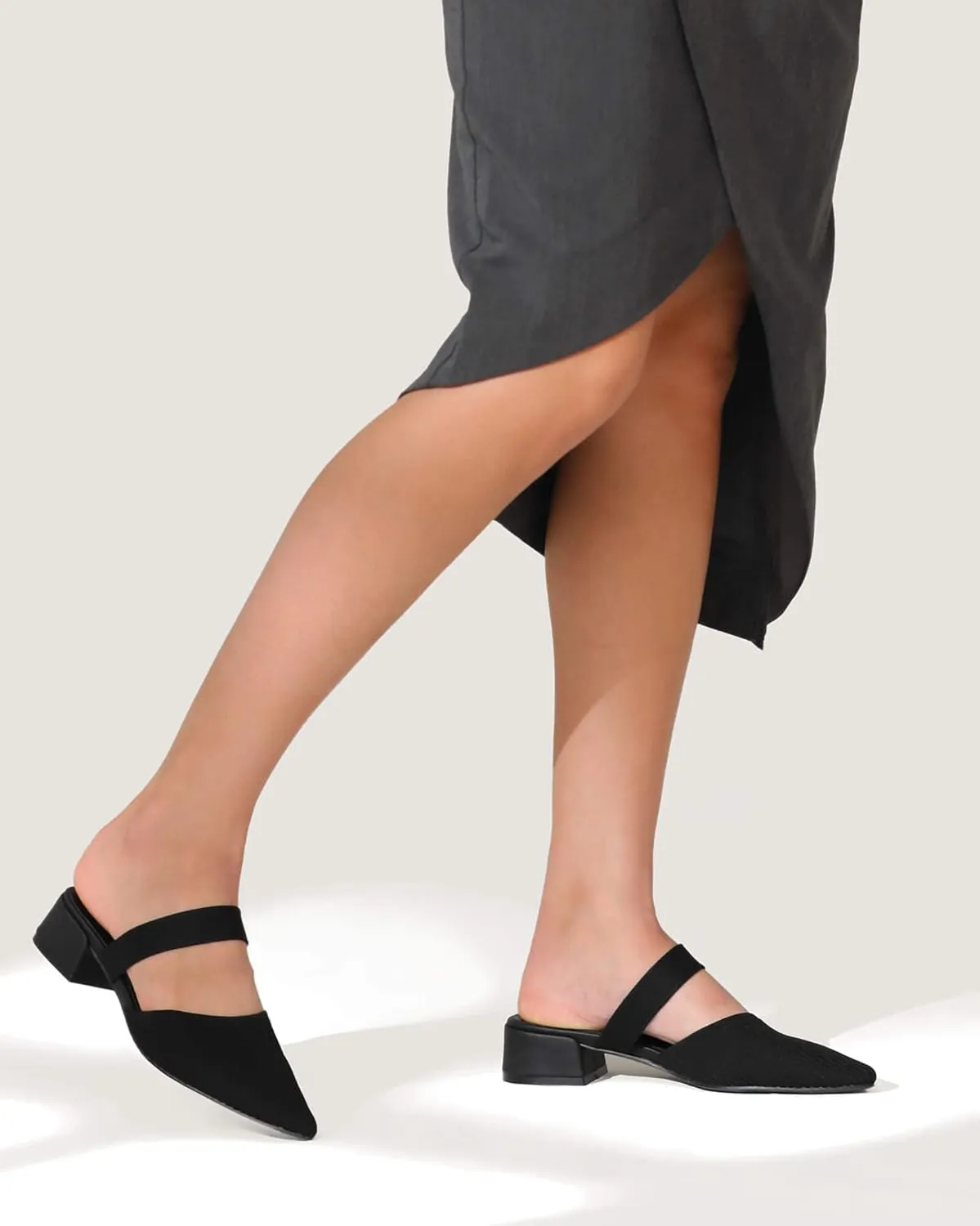 Shoe'N Tale Pointed Toe Mules for Women Heels Knit Heeled Sandals Low Chunky Block Heel Slip-on Slide Shoes