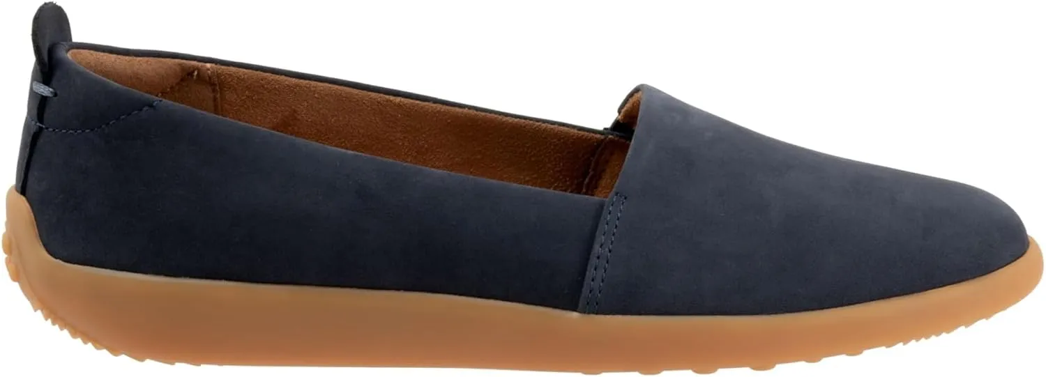 SoftWalk Women's Deva Loafer Flat