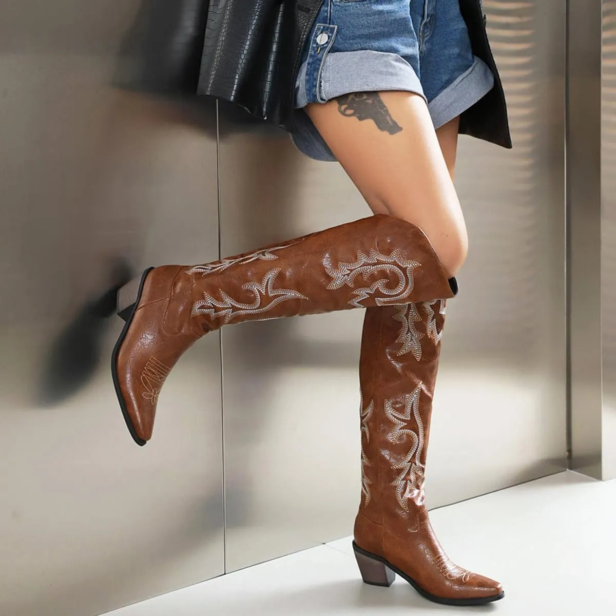 Stacked Heel Embroide Cowboy Boots Women