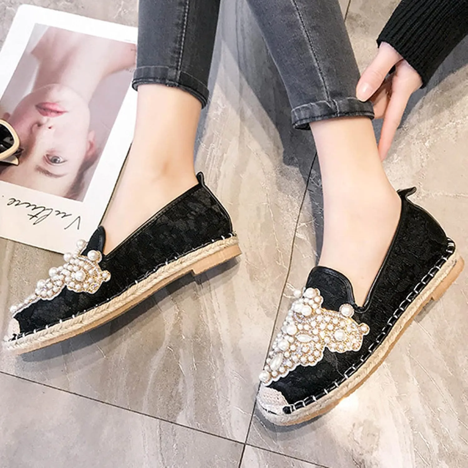 Summer Womens Pearl Flat Shoes Fashion Casual Round Toe Closed Toe Slip-on Shoes Lightweight Comfortable Ladies Loafers Zapatos De Mujer