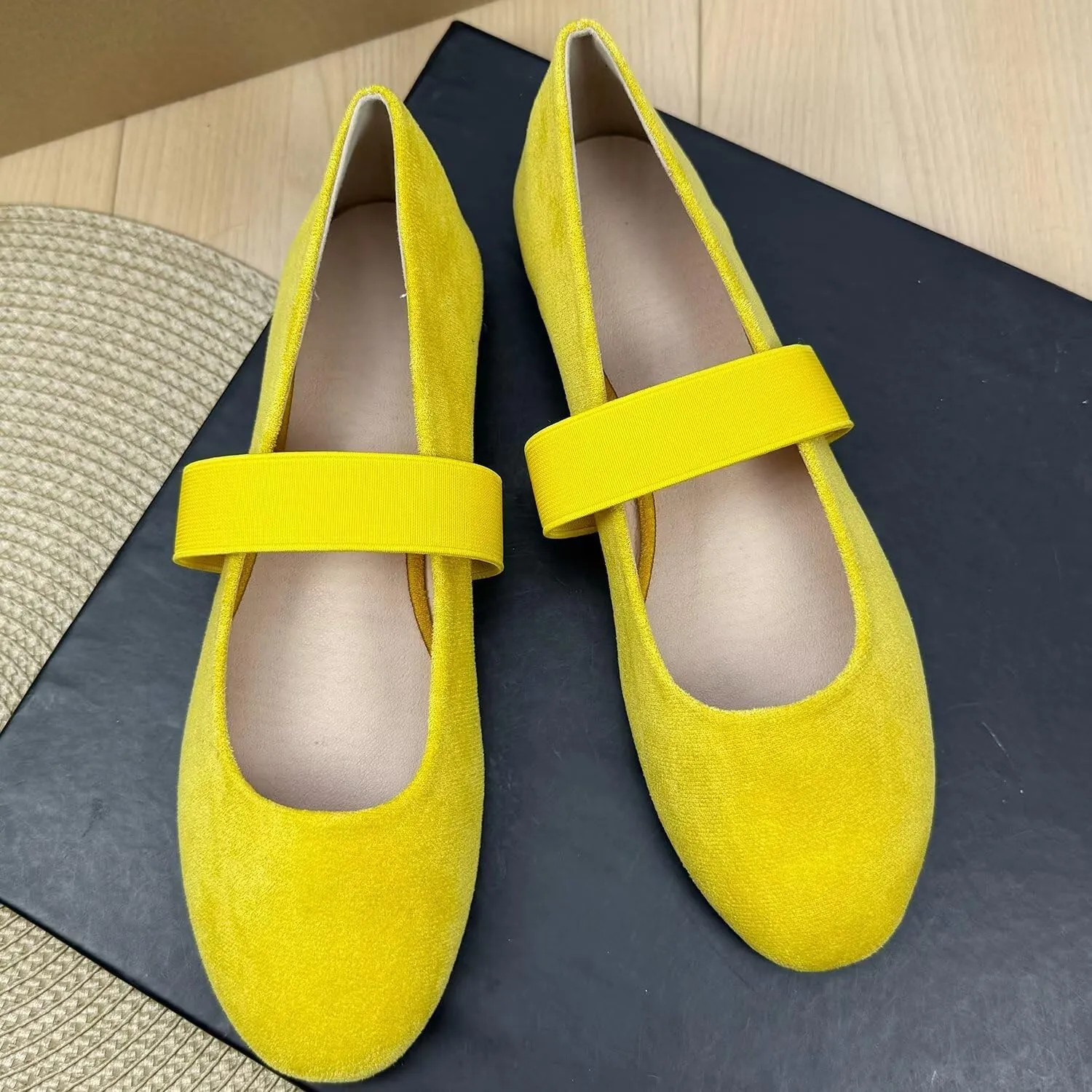 TN TANGNEST Leather Flats for Women Comfortable Round Toe Slip On Ballet Flats Retro Dress Mary Jane Flats