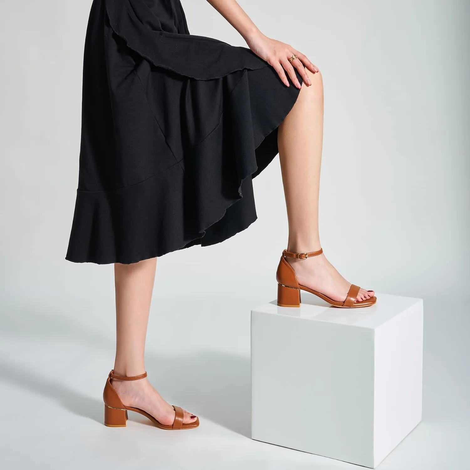 Trary Low Heels for Women Square Open Toe Ankle Strap Women's Pumps Dressy Shoes Block Chunky Heels Comfy Fashion Heeled Sandals for Women 2025 Adjustable Buckle 2.16 Inches Work Causal Party Wedding