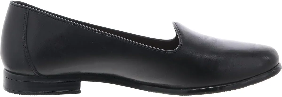 Trotters Women's Liz Lux Loafer Flat