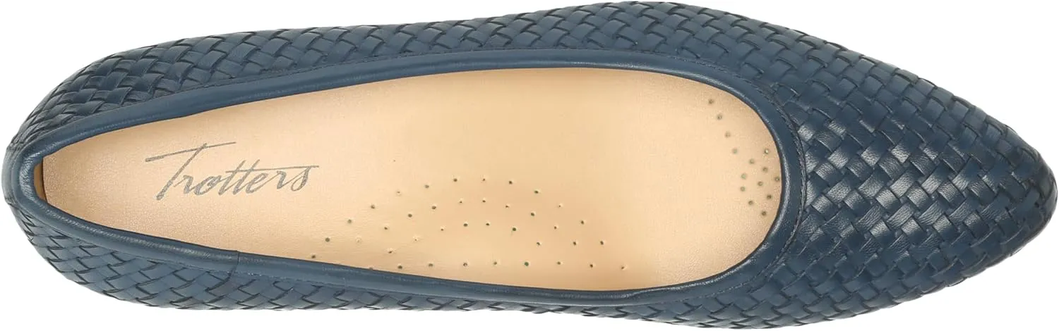 Trotters Women's Loafer/Slipon Pump
