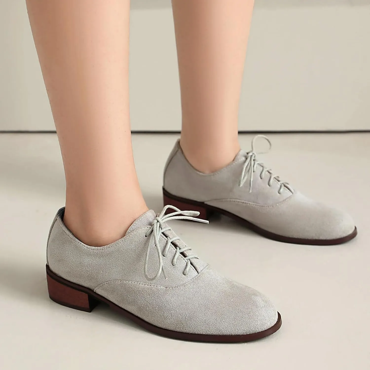 Vintage Leopard Oxfords Lace Up Low Heel Classic Brogue for Women Block Heel Round Toe Mary Jane
