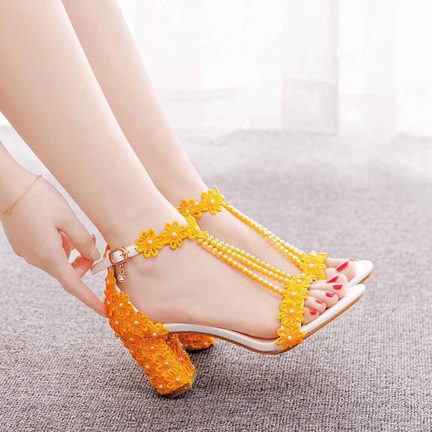 Woman Embroidered Flower Chunky High Heel Fish Mouth Sandals with Adjust Ankle Strap Color Beads Fashion Elegant Block Heel Open Toe Bride Pumps for Wedding Party Dress