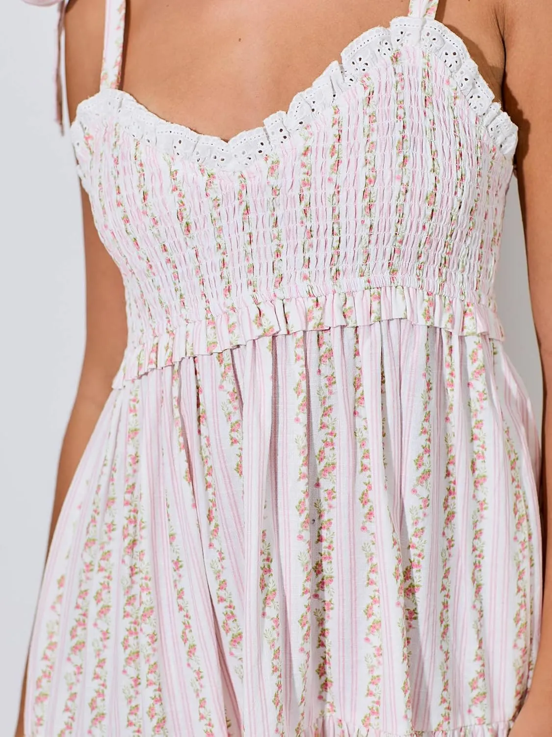 Women Floral Tie Shoulder Maxi Dresses Boho Smocked Ruffled Sleeveless Sundress Flowy Summer Patchwork Backless Dress