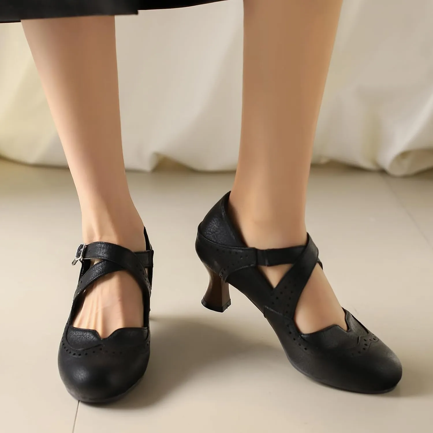 Women's Brown Classic Leather Stacked Heel Dress Round Toe Elegant Office Pumps