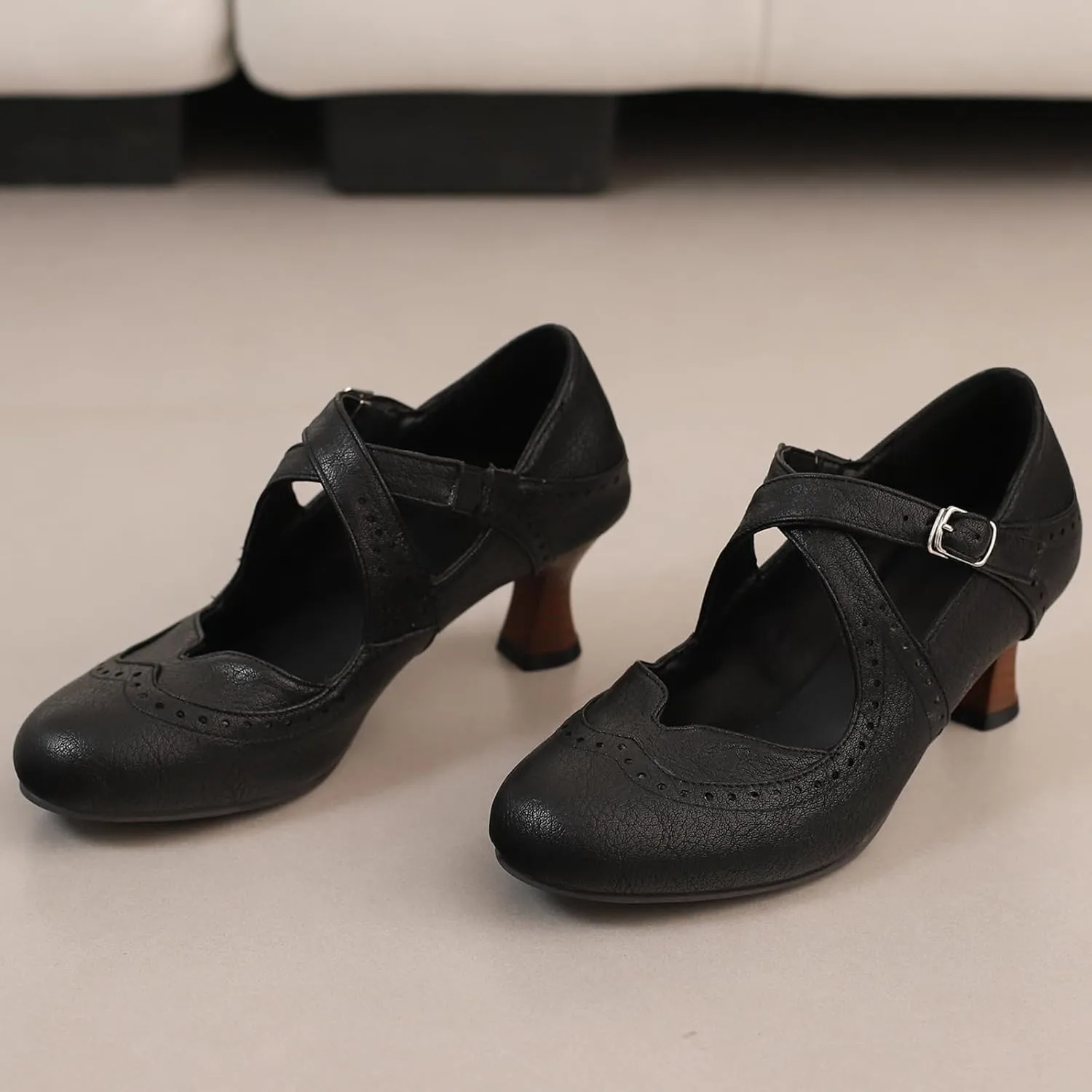 Women's Brown Classic Leather Stacked Heel Dress Round Toe Elegant Office Pumps
