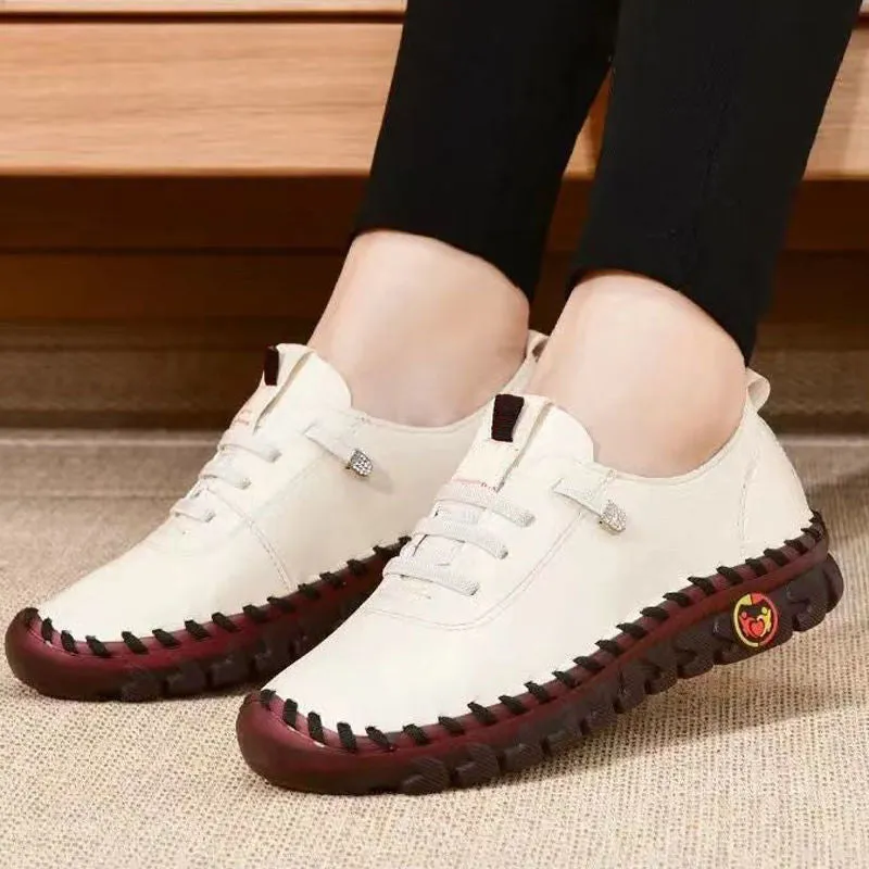 Women’s comfortable soft-sole flat shoes