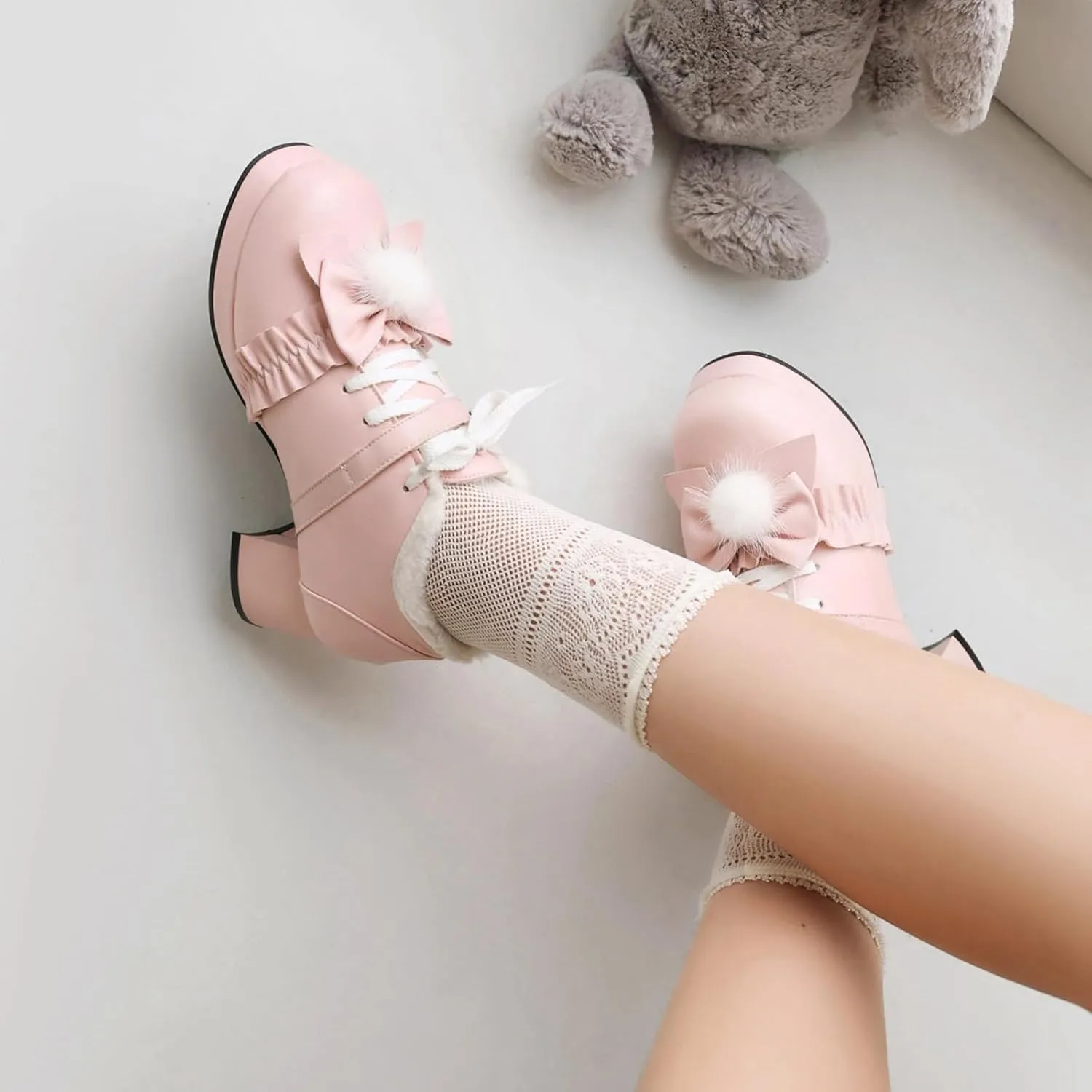 Women's Dress Shoes Elegant Block Heel and Platform Mary Jane Pumps with Bows