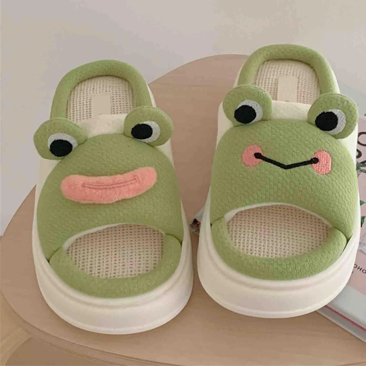 Womens Four Seasons Home Linen Slippers Cute Cartoon Animal Frog Shape Slippers Comfortable Bedroom Kawaii Cloud Slides