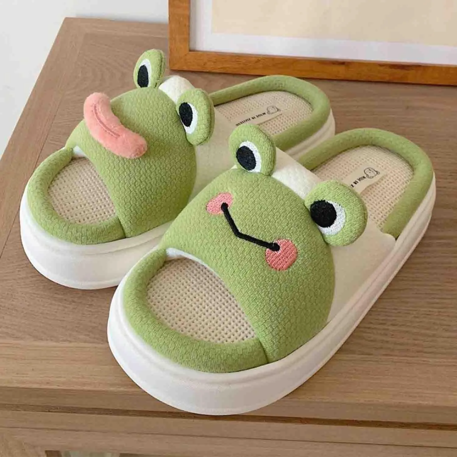 Womens Four Seasons Home Linen Slippers Cute Cartoon Animal Frog Shape Slippers Comfortable Bedroom Kawaii Cloud Slides