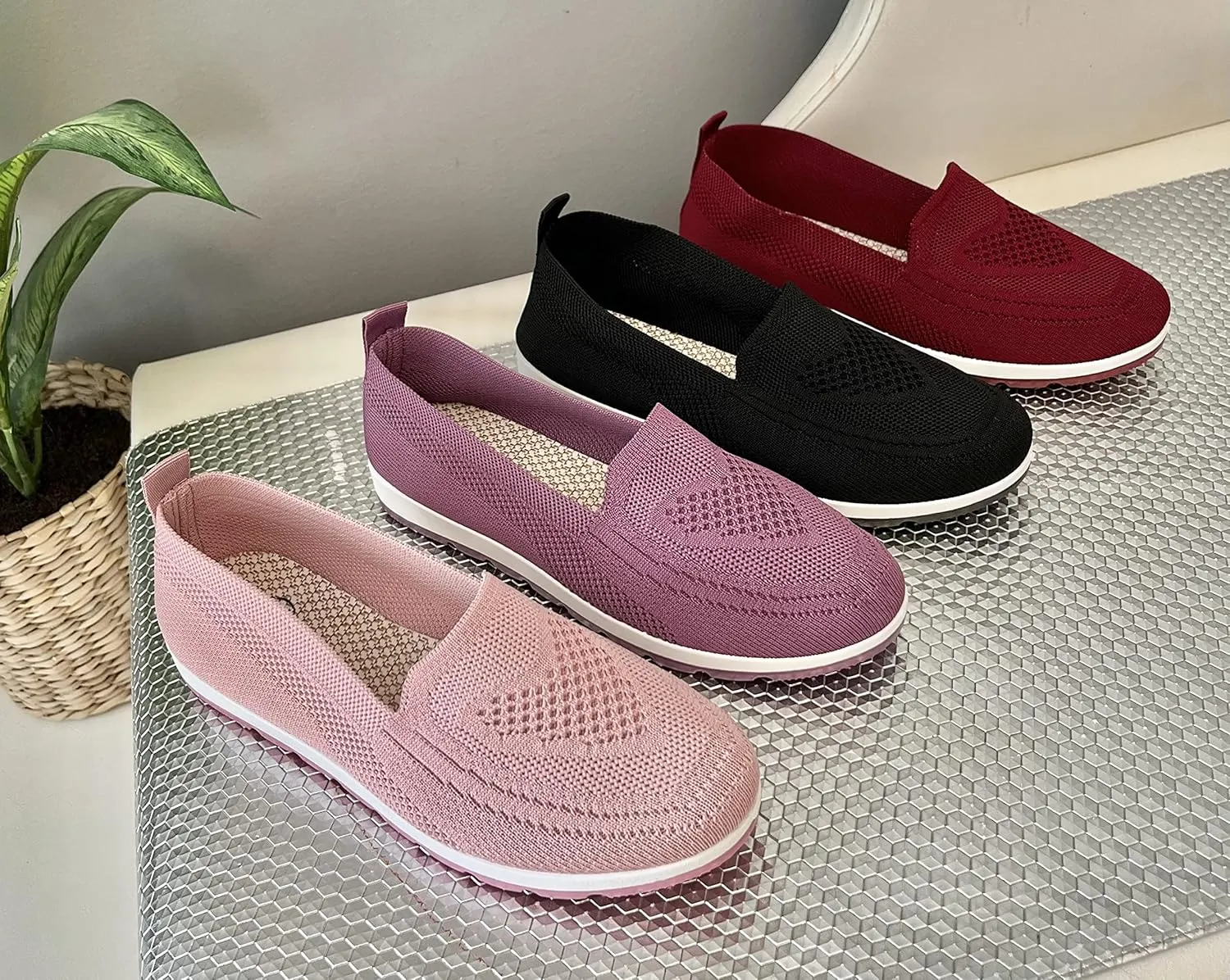 Women's Knitting Flat Shoes Walking Shoes Comfort Loafers Breathable Mesh Female Round Toe Black, Pink, Purple, Red