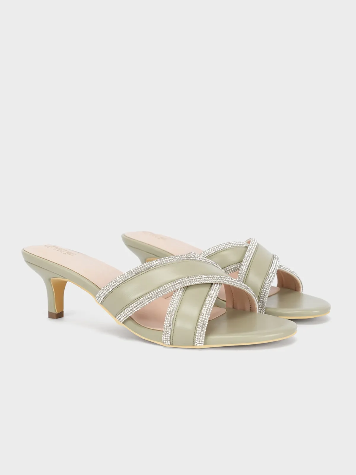 Women's "NOIRION" Cross Over Sandals