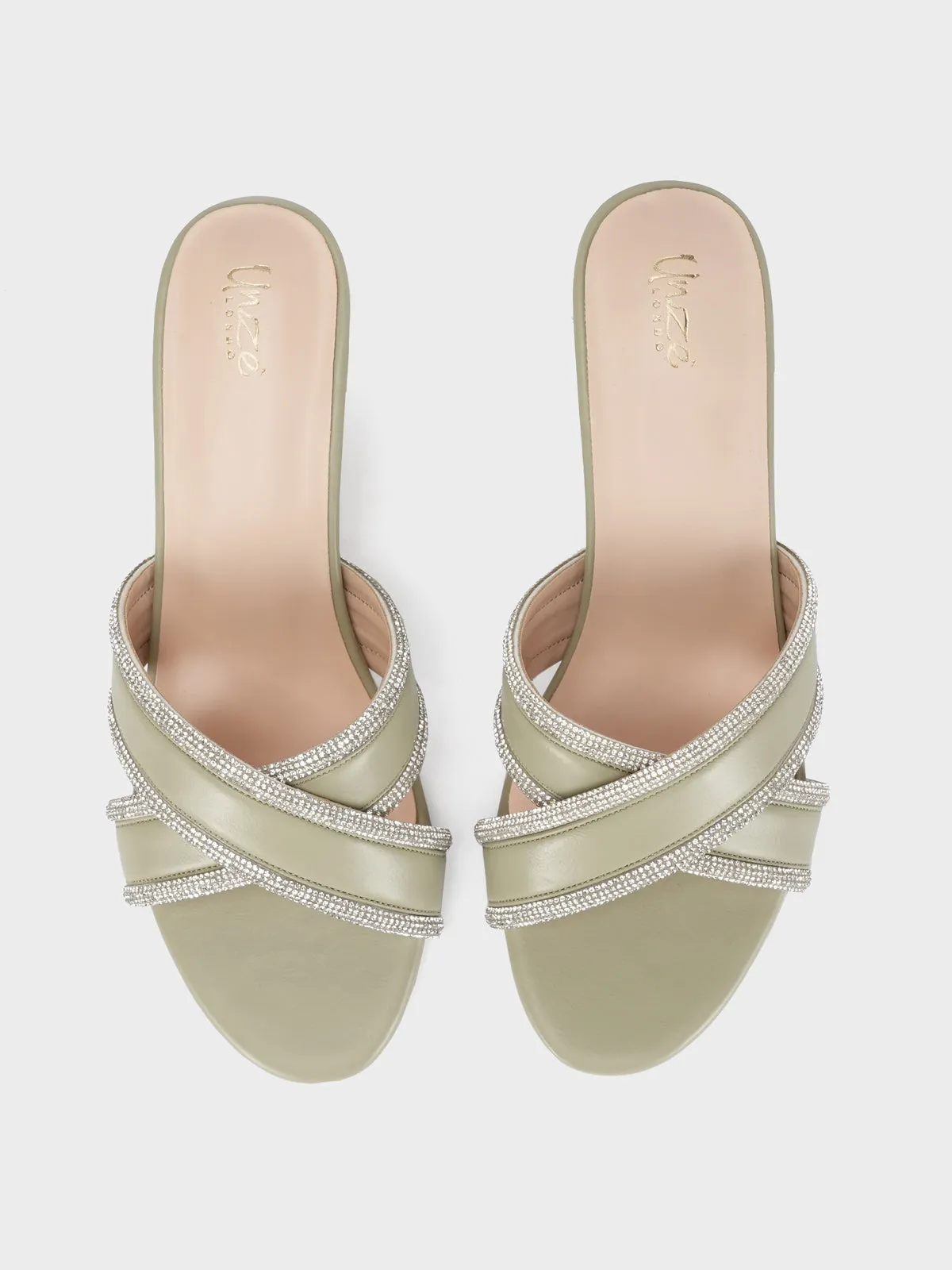 Women's "NOIRION" Cross Over Sandals
