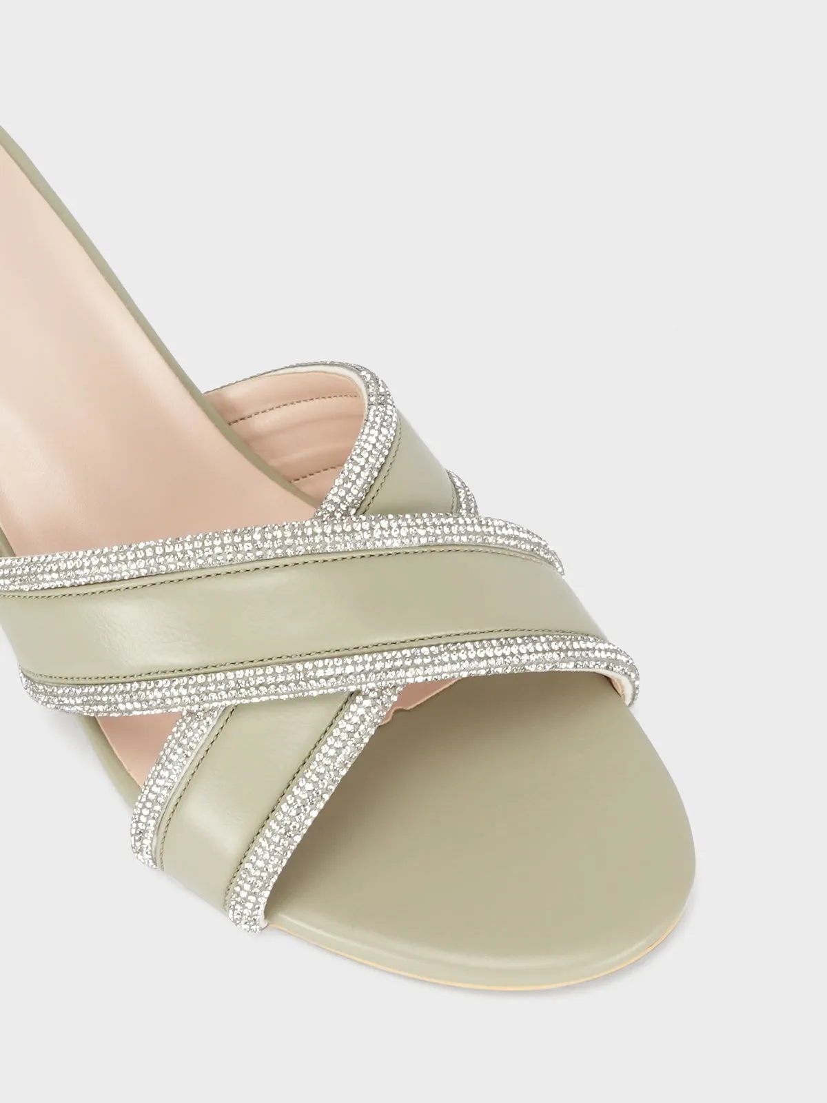 Women's "NOIRION" Cross Over Sandals
