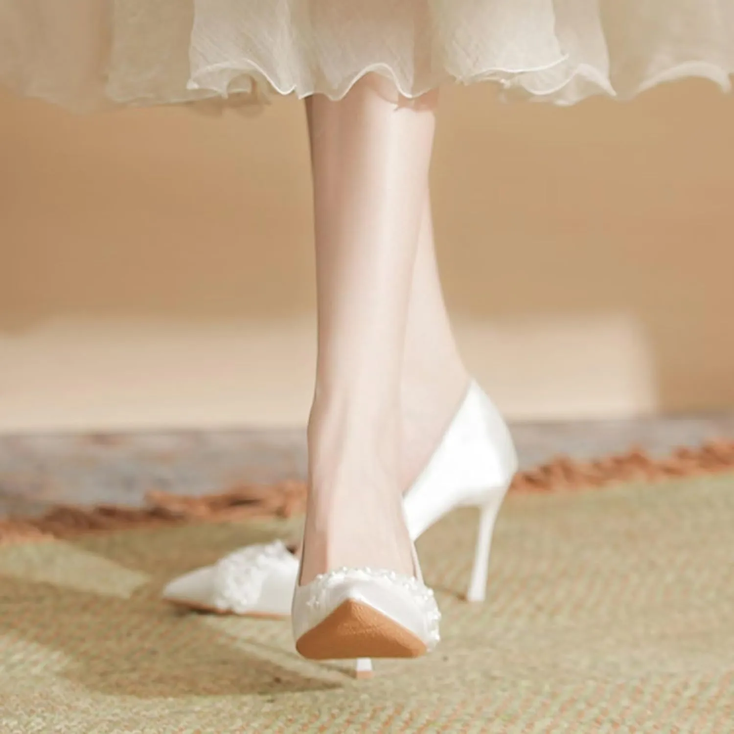 Women's Stiletto Pumps 5/7/9cm Elegant Closed Pointed Toe Slip On High Heels Wide Feet Court Shoes White for Ladies Satin Bridal Wedding Dress Shoes with Pearl,Kitten Low/Mid Heels