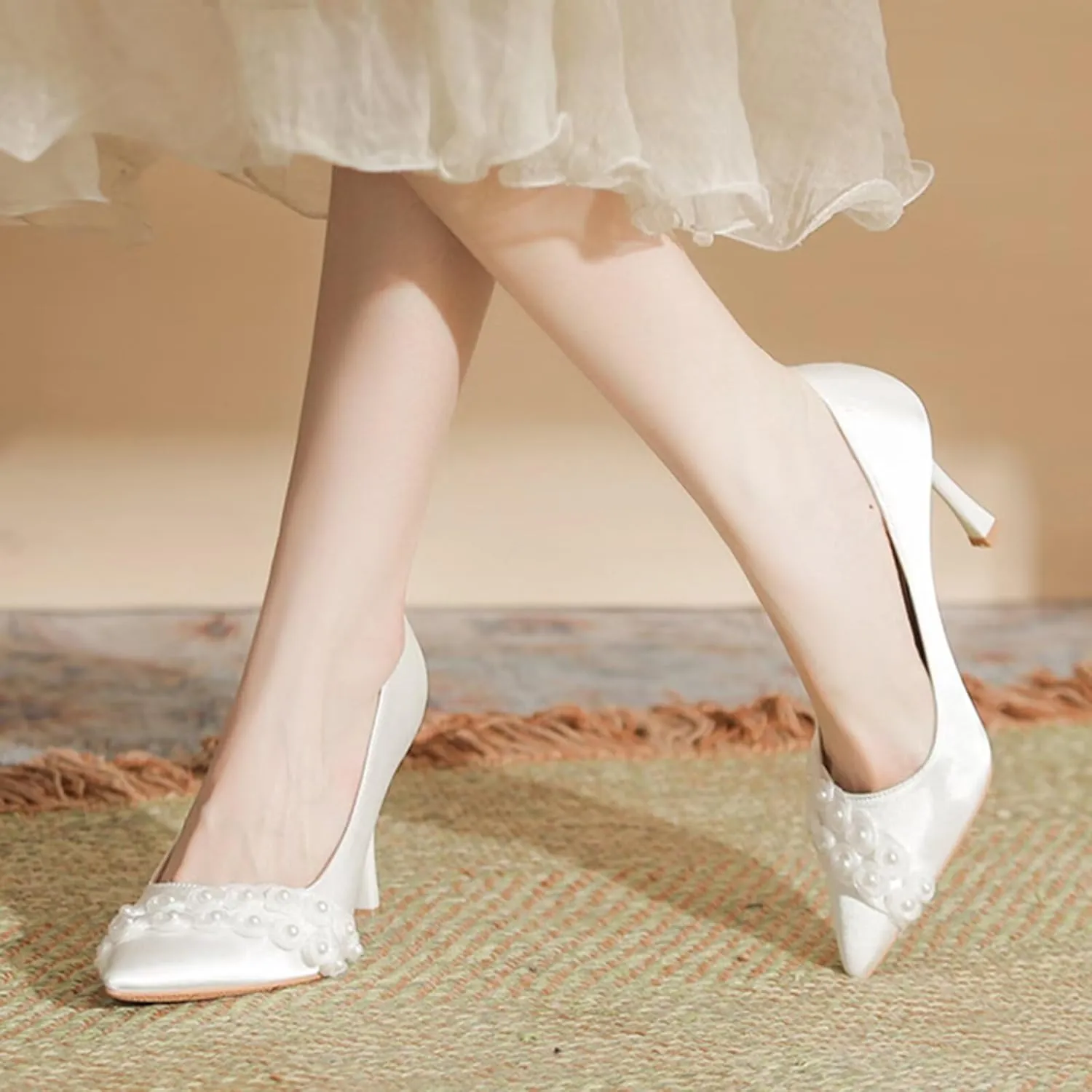 Women's Stiletto Pumps 5/7/9cm Elegant Closed Pointed Toe Slip On High Heels Wide Feet Court Shoes White for Ladies Satin Bridal Wedding Dress Shoes with Pearl,Kitten Low/Mid Heels